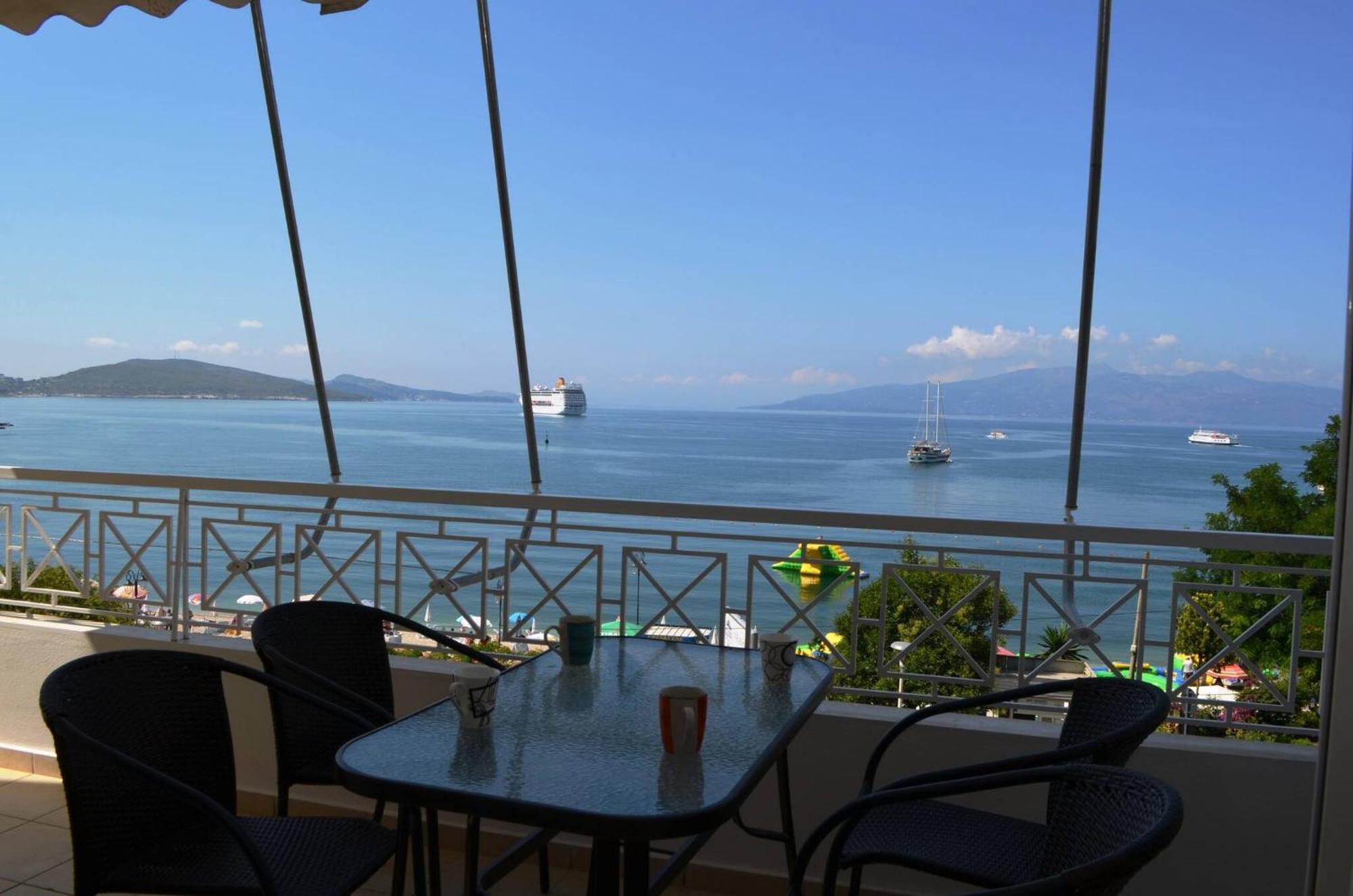Apartments Blue Horizons Saranda Extérieur photo