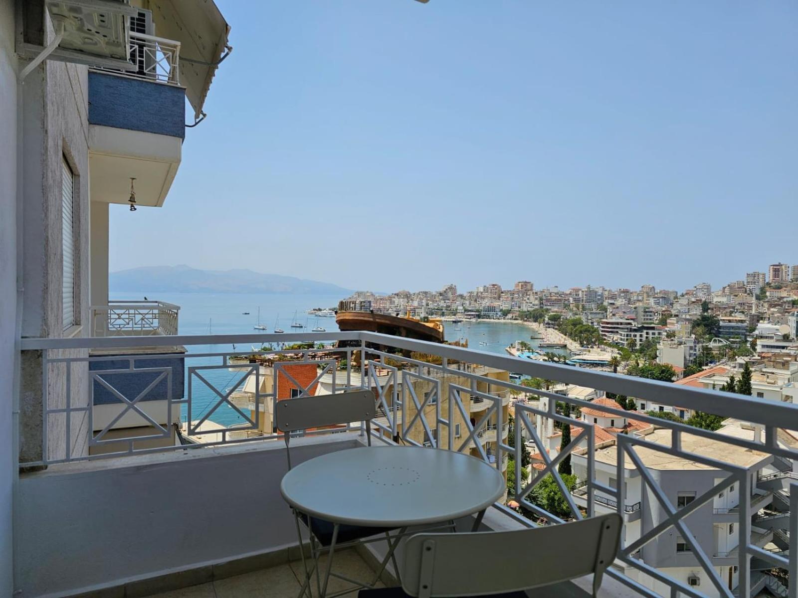 Apartments Blue Horizons Saranda Extérieur photo